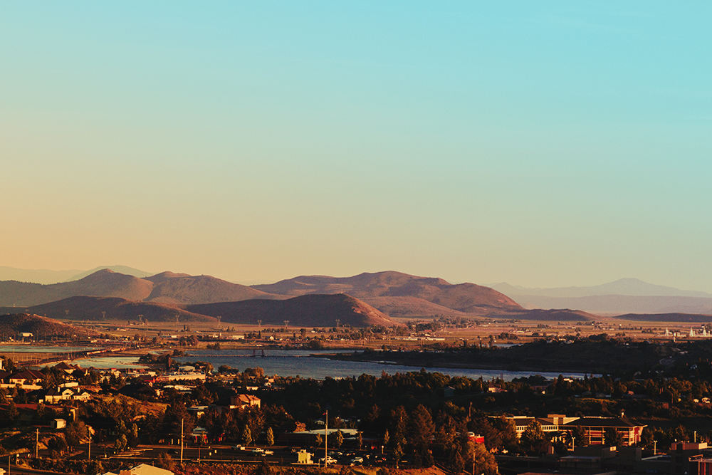 Oregon high desert skyline